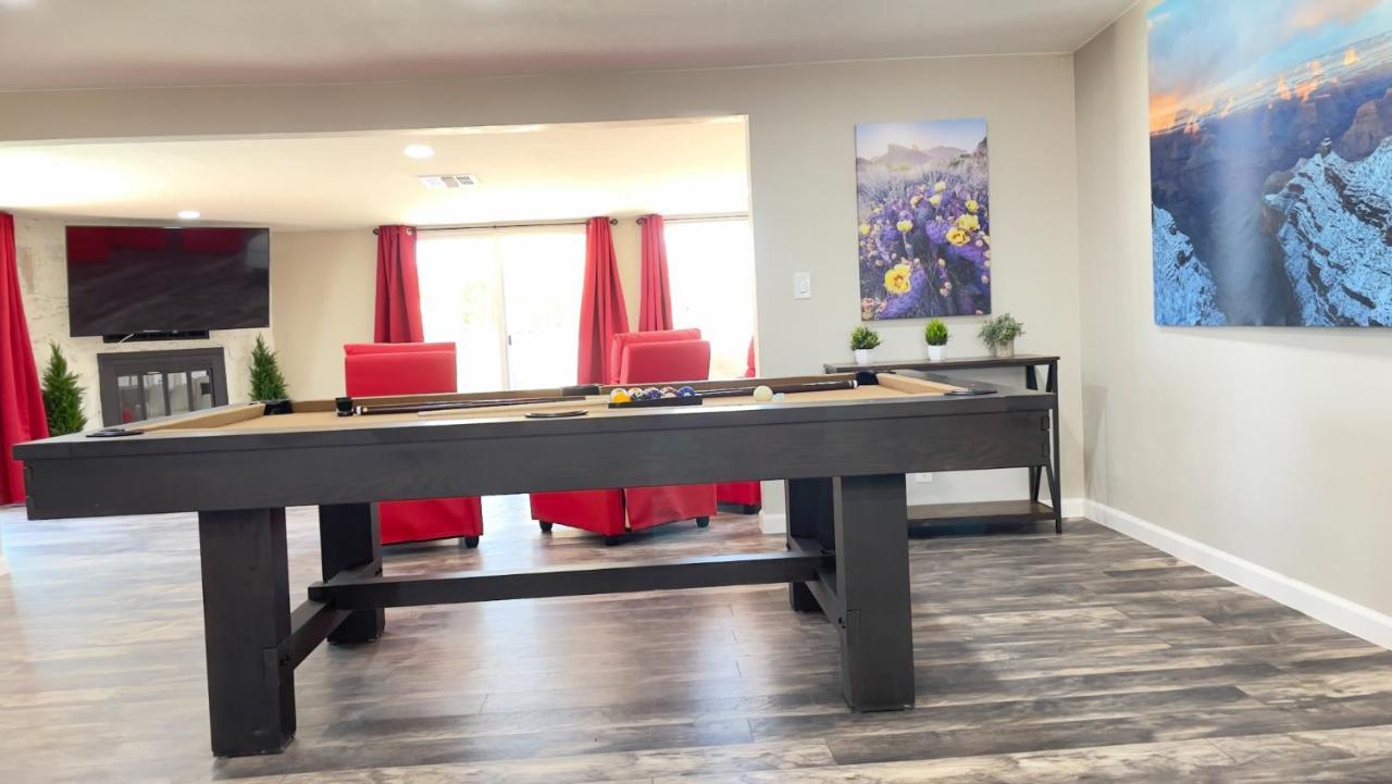 Private Home - Heated Pool, Billiards, Darts, Foosball, Fireplace, 5 Smart Tvs, Bbq, Cotton Bedding - The Saguaro Sanctuary, Pool Heat Optional Tucson Luaran gambar