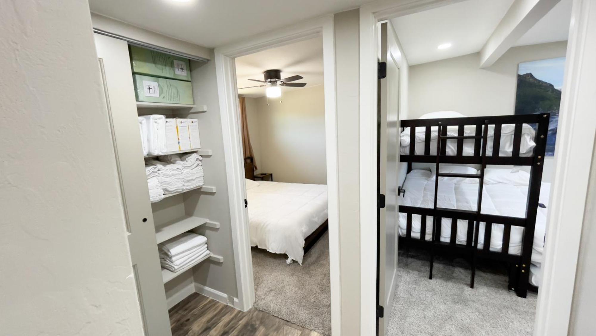 Private Home - Heated Pool, Billiards, Darts, Foosball, Fireplace, 5 Smart Tvs, Bbq, Cotton Bedding - The Saguaro Sanctuary, Pool Heat Optional Tucson Luaran gambar