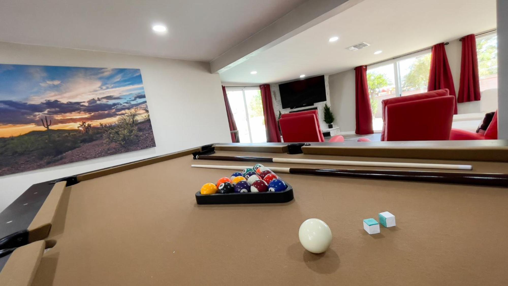 Private Home - Heated Pool, Billiards, Darts, Foosball, Fireplace, 5 Smart Tvs, Bbq, Cotton Bedding - The Saguaro Sanctuary, Pool Heat Optional Tucson Luaran gambar