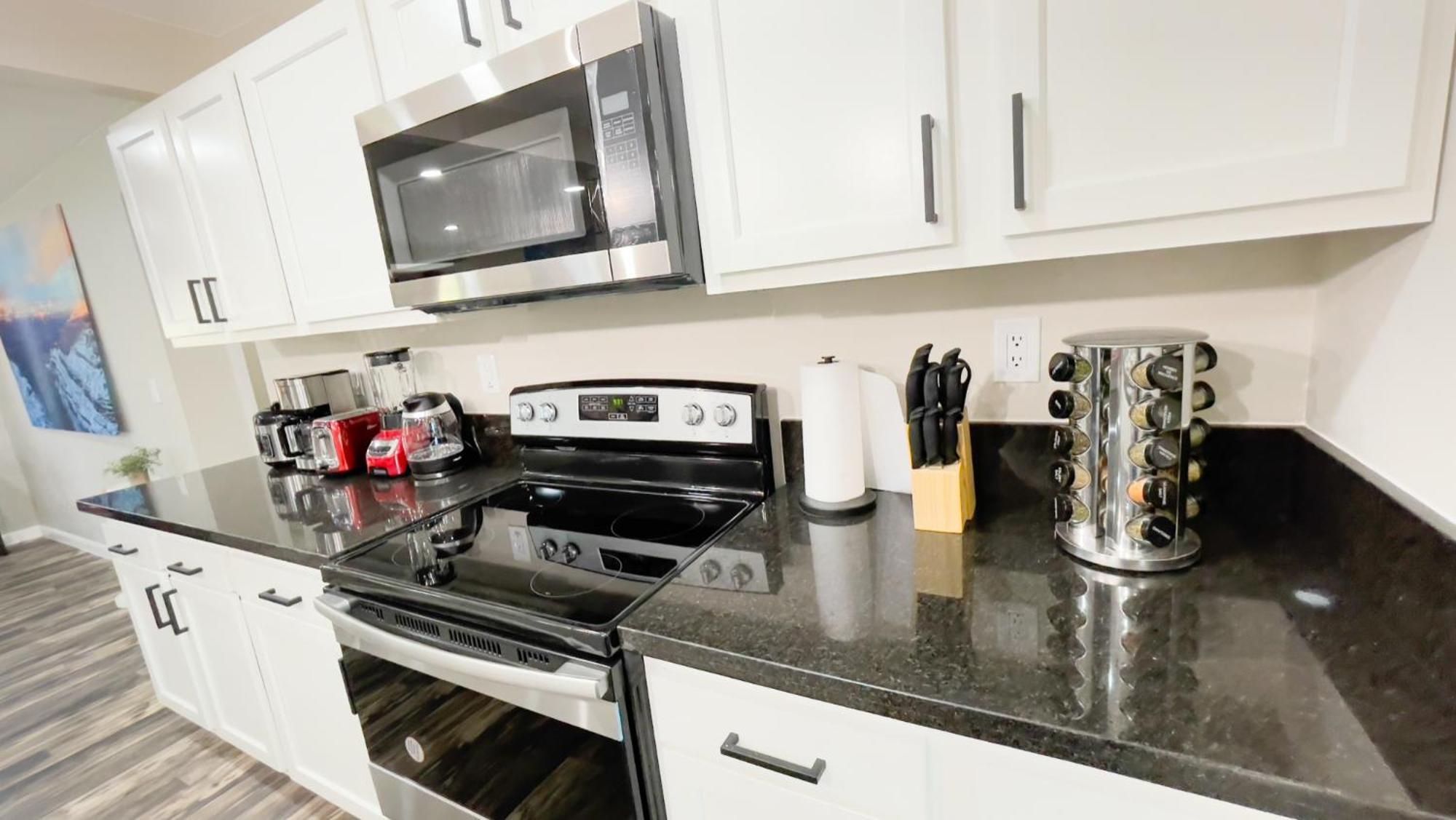 Private Home - Heated Pool, Billiards, Darts, Foosball, Fireplace, 5 Smart Tvs, Bbq, Cotton Bedding - The Saguaro Sanctuary, Pool Heat Optional Tucson Luaran gambar